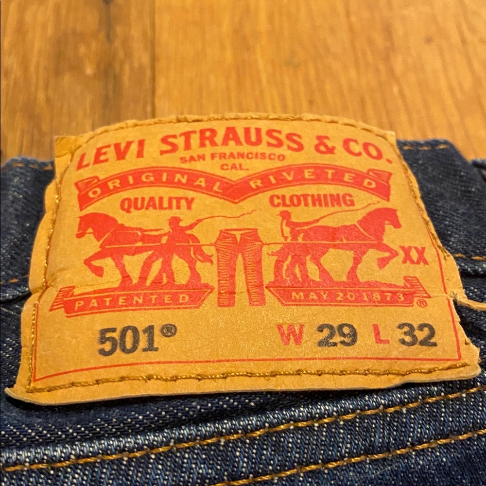 Levi’s 501’s Denim Straight Leg Button Fly Jeans Dark Wash Blue W29 x L29